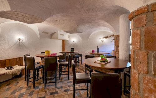 Hotel Alpenhof - Kellerbar